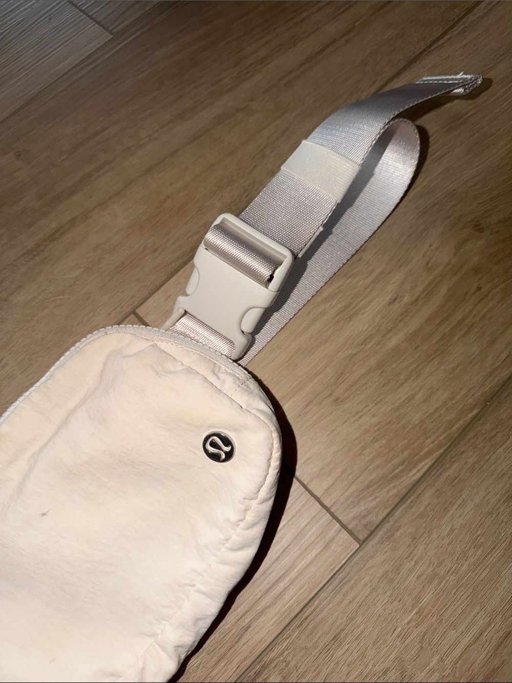 lululemon athletica off white belt bag - Picture 2 of 6
